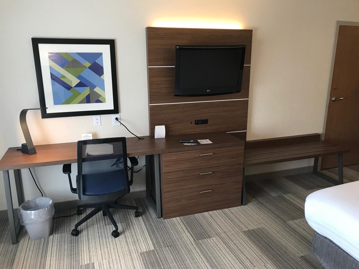 Holiday Inn Express Rochester-Victor By Ihg Bagian luar foto